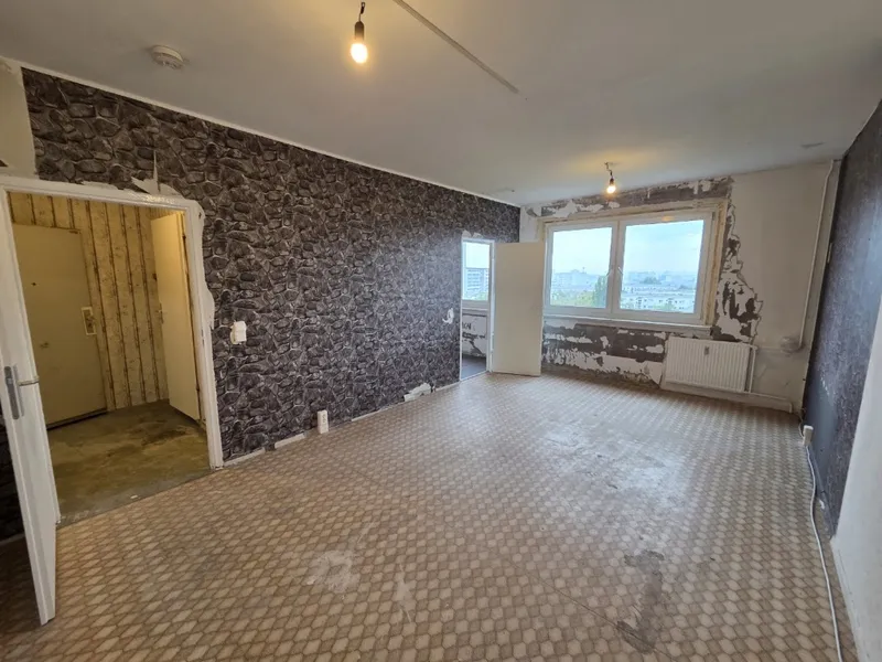 Handwerkerwohnung! Verwirklicht euch selbst! 1-Zimmer-Wohnung in Marzahn! — photo 1